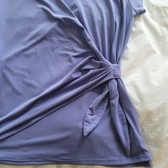 Tahari Womens Lavender Purple Wrap Knot Short Sleeve Top Size L - Picture 2 of 6